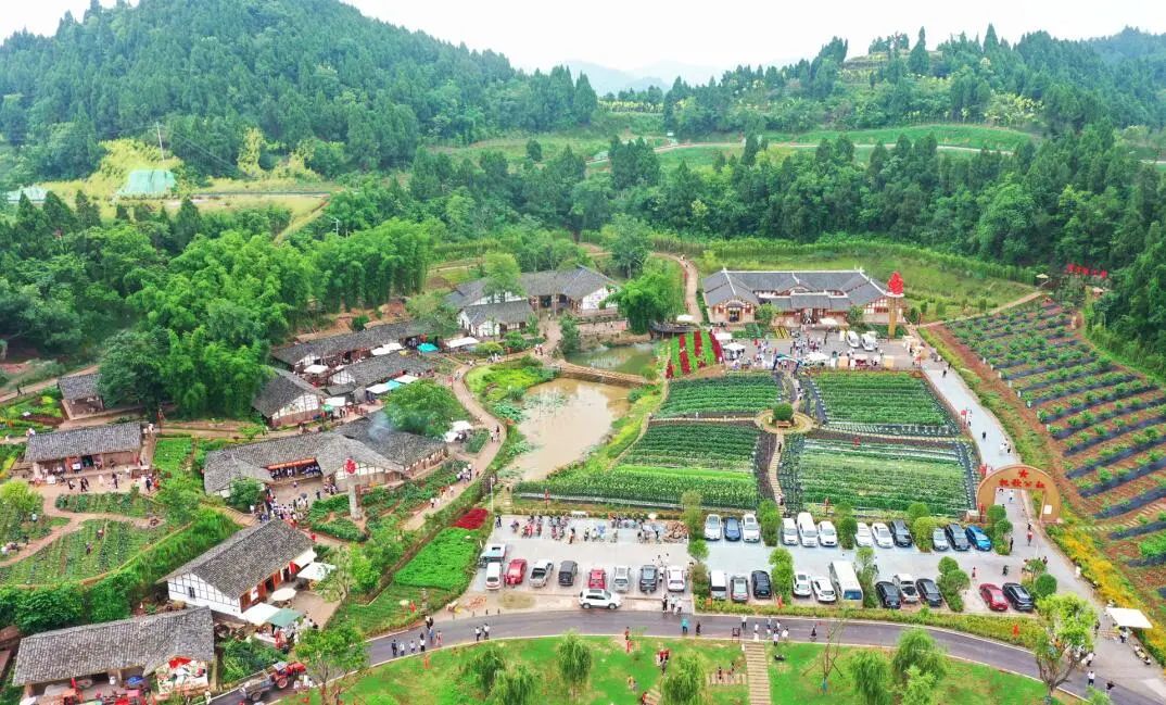 点赞！海龙村正式被确定为全国乡村旅游重点村