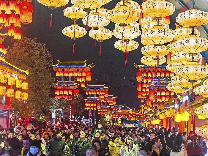 从闲置平台到文旅地标 广安不夜城唤醒 “沉睡” 资产