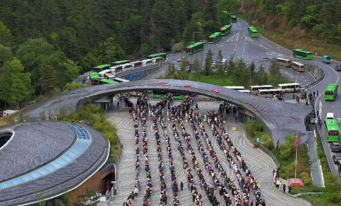 “五一”假期，四川接待游客3602.23万人次 丨马上入川·正合吾意