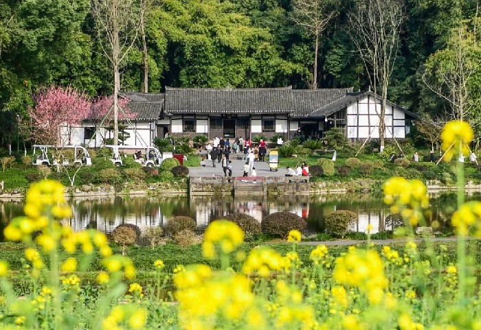 邓小平故居恢复开放